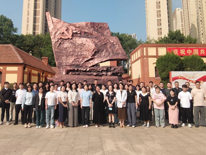 青岛市农村（社区）团组织负责人培训班在我校举办